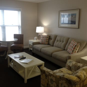 Pontiac Lodge - 2 Bedroom Suite - Hotels Near Me - Mackinac Island, Michigan Pontiac Lodge - 2 Bedroom Suite - Hotels Near Me - Mackinac Island, Michigan