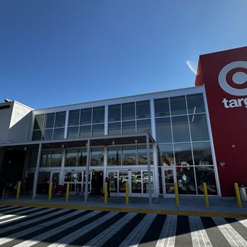 Target - Discount Store Near Me - San Fernando, California Target - Discount Store Near Me - San Fernando, California