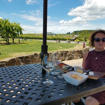 ArborBrook Vineyards - Wineries Near Me - Newberg, Oregon