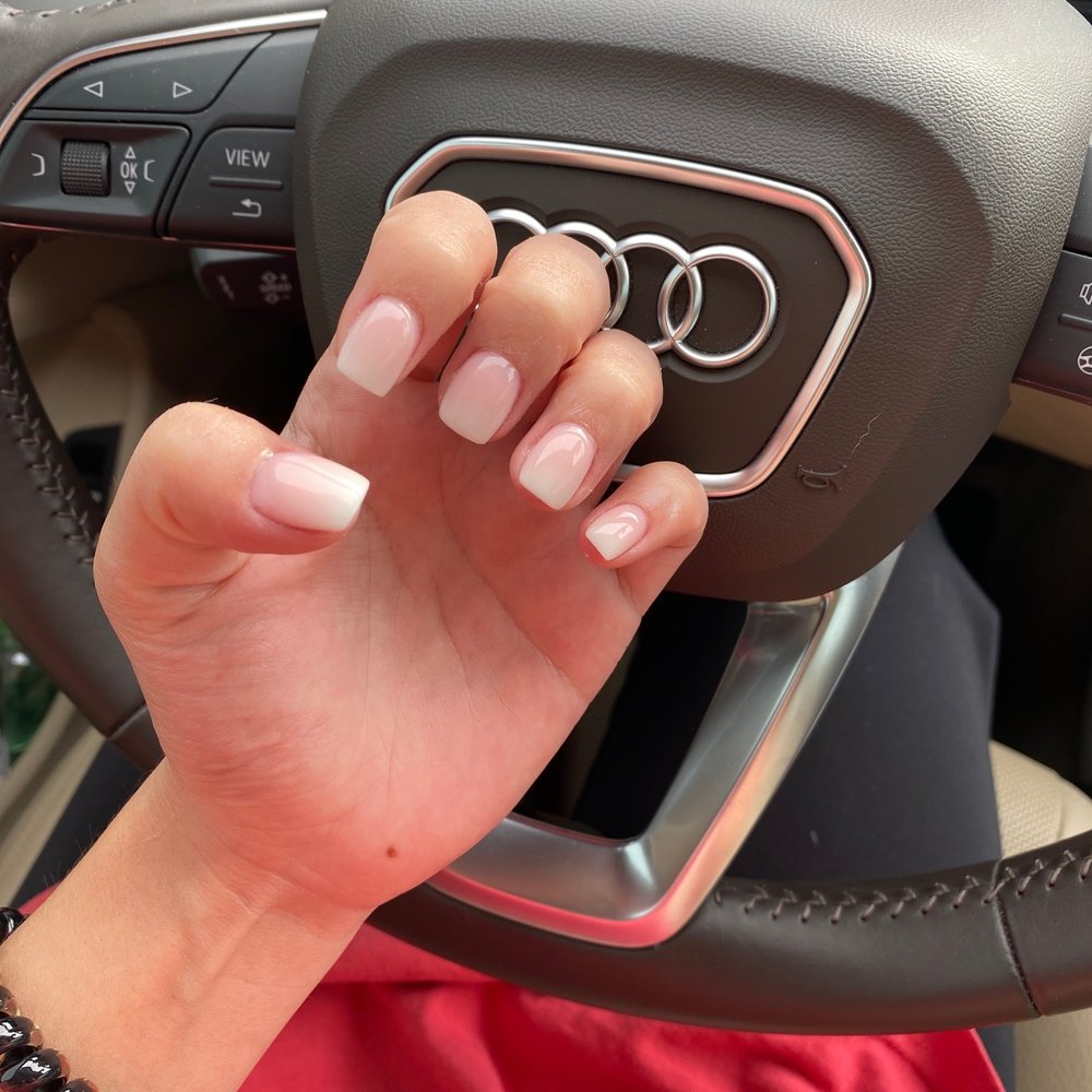 JJ Nails Spa - Ombré nails - Nail Salons Near Me - Clarksville, Tennessee