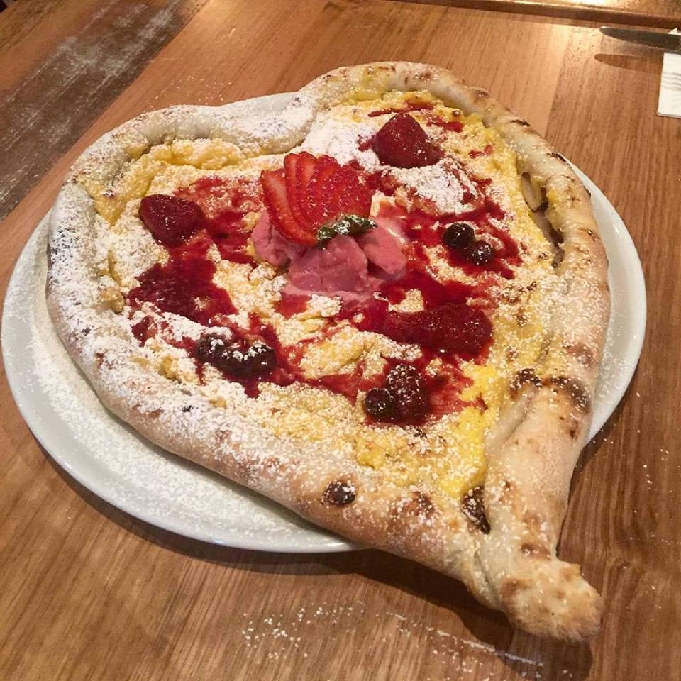 QUEEN MARGHERITA 569 Hampton St, Hampton Victoria, Australia Pizza