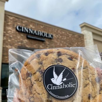 Cinnaholic - Cookies* - chocolate chip - Bakeries Near Me - Pearland, Texas Cinnaholic - Cookies* - chocolate chip - Bakeries Near Me - Pearland, Texas