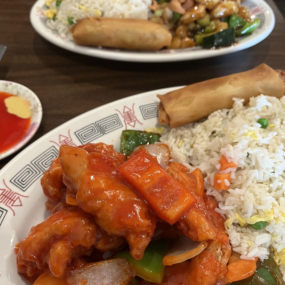 Lock Chun - Sweet And Sour Chicken, yummy! - Chinese Near Me - Santa Clara, California