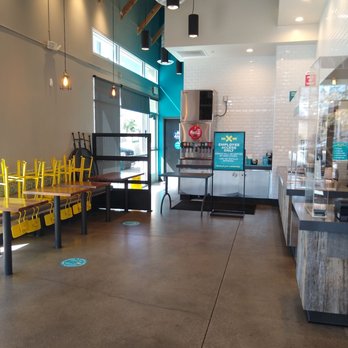 Ono Hawaiian BBQ - Eating indoors is unavailable, and social distancing is clearly enforced. - Hawaiian Near Me - Van Nuys, California Ono Hawaiian BBQ - Eating indoors is unavailable, and social distancing is clearly enforced. - Hawaiian Near Me - Van Nuys, California