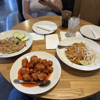 Thai Table - Shrimp Fried Rice, Orange Chicken, & Chicken Pad Thai - Thai Near Me - Whittier, California