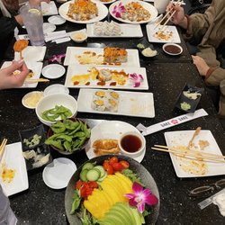 Sake Sake 2 Sushi - Yummy Mango avocado salad. Salmon bake rolls, crawfish and scallop bake rolls and other rolls.