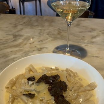 Wally's - Truffle Bolognese - New American Near Me - Santa Monica, California Wally's - Truffle Bolognese - New American Near Me - Santa Monica, California