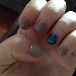 Asked for nude and navy. Not quite navy, but it works. Asked for nude and navy. Not quite navy, but it works.