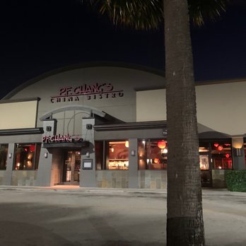 P.F. Chang's - Pretty chill on a Monday - Chinese Near Me - Miami, Florida P.F. Chang's - Pretty chill on a Monday - Chinese Near Me - Miami, Florida