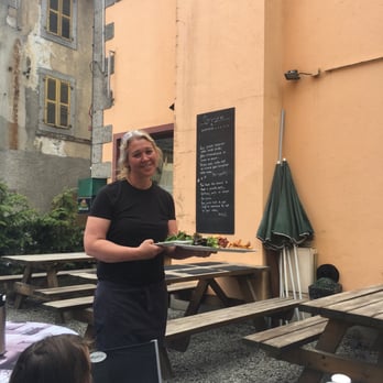 Bizes - Owner Sanne always with fresh homemade food and big smile! - Barbeque Near Me - Chamonix-Mont-Blanc, 74 Bizes - Owner Sanne always with fresh homemade food and big smile! - Barbeque Near Me - Chamonix-Mont-Blanc, 74