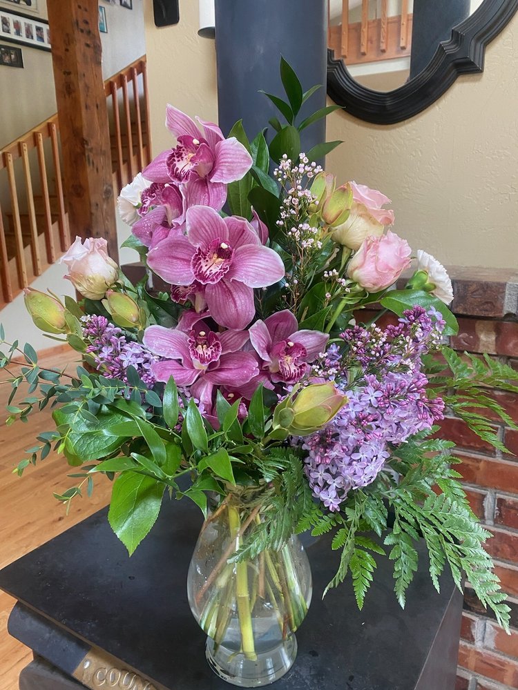 FULLNESS OF JOY FLORAL Updated May 2024 178 Dylan Rd, Port Angeles