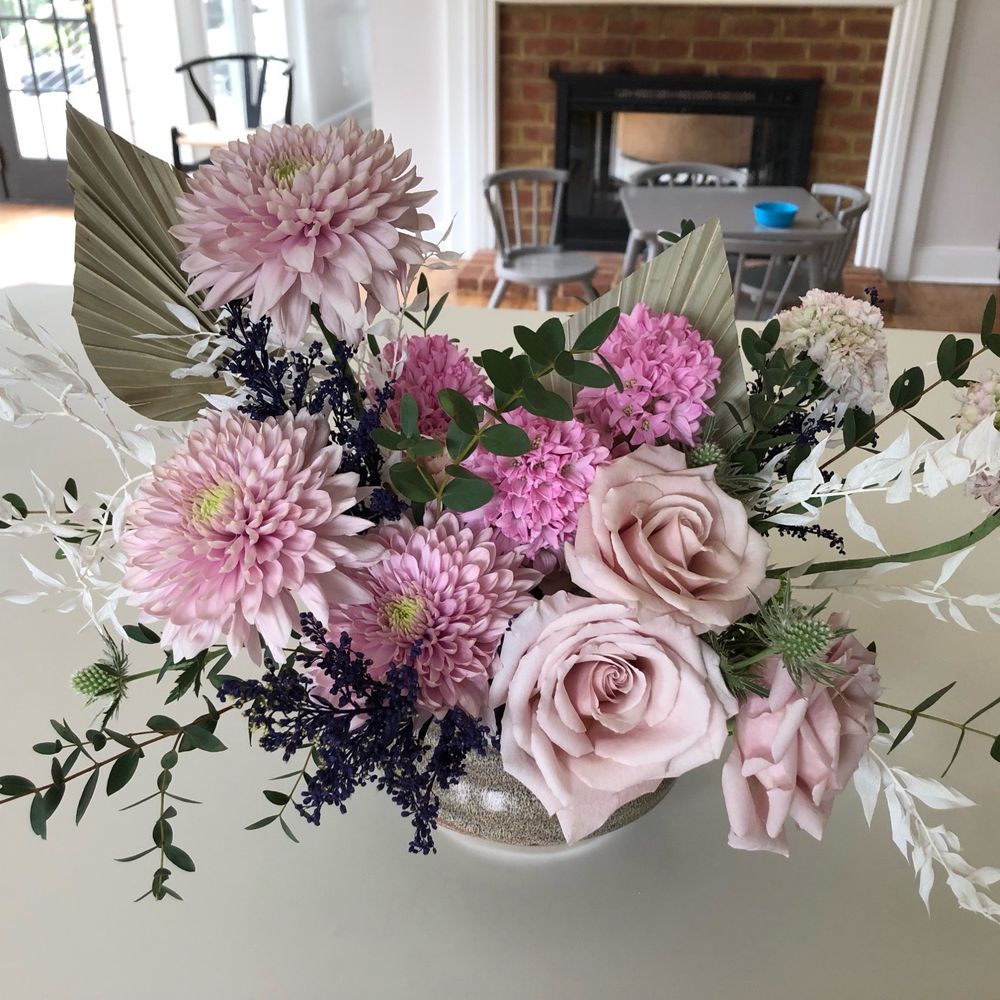 Custom arrangement by Flora Elements Custom arrangement by Flora Elements
