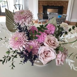 Custom arrangement by Flora Elements