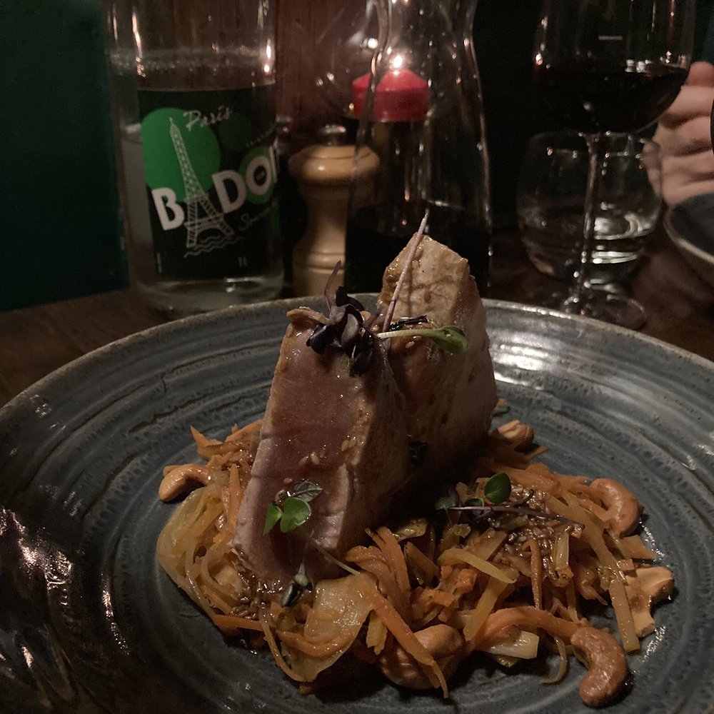 Le Coupe-Chou - Ahi Tuna - French Near Me - Paris, 75 Le Coupe-Chou - Ahi Tuna - French Near Me - Paris, 75