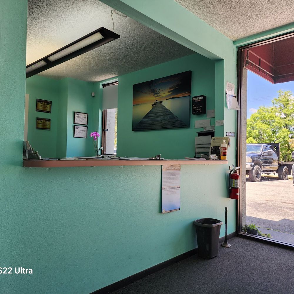 A-Z Auto Repair - wish we could have coffee for the guest. - Auto Repair Near Me - Sarasota, Florida A-Z Auto Repair - wish we could have coffee for the guest. - Auto Repair Near Me - Sarasota, Florida