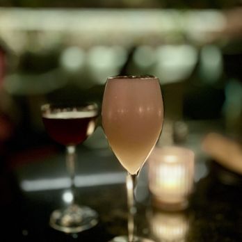 Flora Room - Cocktail Bars Near Me - Minneapolis, Minnesota Flora Room - Cocktail Bars Near Me - Minneapolis, Minnesota
