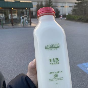 Old Farmhouse Kitchen - Organic homo milk - Coffee & Tea Near Me - Burnaby, British Columbia Old Farmhouse Kitchen - Organic homo milk - Coffee & Tea Near Me - Burnaby, British Columbia