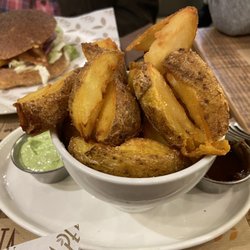 La Pepita - Patatas gruesas fritas