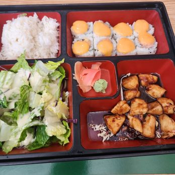 Mr. Le's Sushi - Bento box - Sushi Bars Near Me - Kansas City, Missouri
