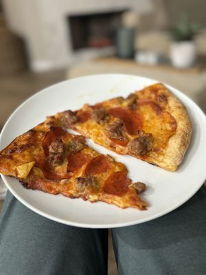 Crust Pizzeria by null