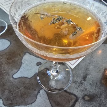 Blackwall Hitch - Drinks - Seafood Near Me - Alexandria, Virginia Blackwall Hitch - Drinks - Seafood Near Me - Alexandria, Virginia