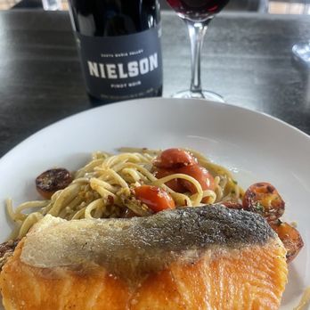 Gozo Kitchen & Lounge - Salmon pasta - Restaurants Near Me - Chino, California