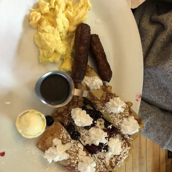 Split Rock Restaurant & Bar - Berry Crepes! - New American Near Me - Bigfork, Montana Split Rock Restaurant & Bar - Berry Crepes! - New American Near Me - Bigfork, Montana