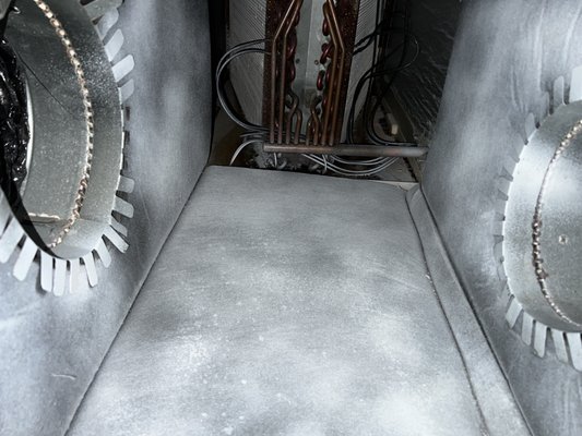 Air Duct Cleaning - Master Air Duct - Professional Air Duct Technicians of Houston. We got the most professional employees, the best rates - and the best deals across Texas. Cleaning The Air You Breathe Is Our TOP Priority. Air ducts frequently contain harmful contaminants and micro-organisms. These include pet dander, bacteria, pollen, mildew, mold spores, and similar toxins. People who suffer from allergies, asthma, and other respiratory problems are particularly sensitive to these airborne particles. Master Air Duct specializes in air duct cleaning and other services that improve the air quality in your home. We have cleaned the ductwork systems for more than 2,000 homeowners since 2012. Contact us at 832 356 6503 for a FREE quote Air Duct Cleaning - Master Air Duct - Professional Air Duct Technicians of Houston. We got the most professional employees, the best rates - and the best deals across Texas. Cleaning The Air You Breathe Is Our TOP Priority. Air ducts frequently contain harmful contaminants and micro-organisms. These include pet dander, bacteria, pollen, mildew, mold spores, and similar toxins. People who suffer from allergies, asthma, and other respiratory problems are particularly sensitive to these airborne particles. Master Air Duct specializes in air duct cleaning and other services that improve the air quality in your home. We have cleaned the ductwork systems for more than 2,000 homeowners since 2012. Contact us at 832 356 6503 for a FREE quote