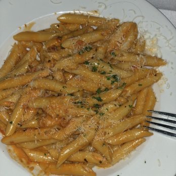 Acqua e Farina - Pink sauce penne pasta - Italian Near Me - Hayward, California Acqua e Farina - Pink sauce penne pasta - Italian Near Me - Hayward, California