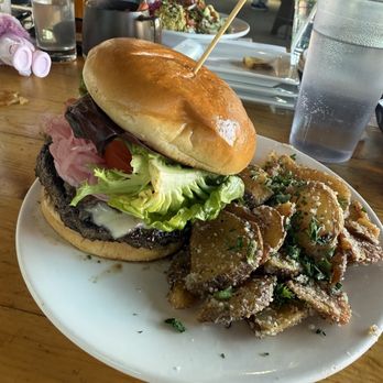 Backslope Brewing - Mushroom burger - Breweries Near Me - Columbia Falls, Montana Backslope Brewing - Mushroom burger - Breweries Near Me - Columbia Falls, Montana