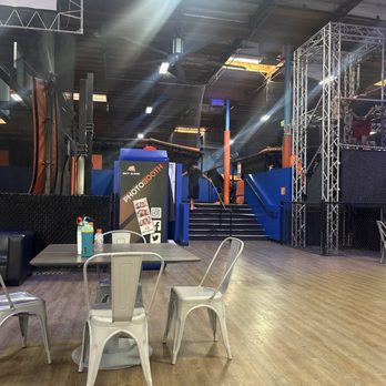 Sky Zone Trampoline Park - Trampoline Parks Near Me - Gardena, California Sky Zone Trampoline Park - Trampoline Parks Near Me - Gardena, California