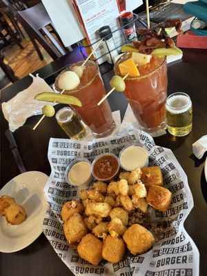 Milwaukee Burger Company - Pleasant Prairie by null