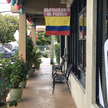 Mi Pueblo - Colombian Near Me - Miami, Florida