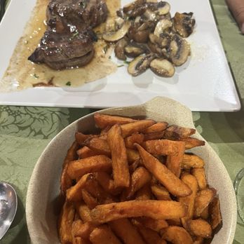 O Páteo - Taberna - Restaurants Near Me - Viseu, 18