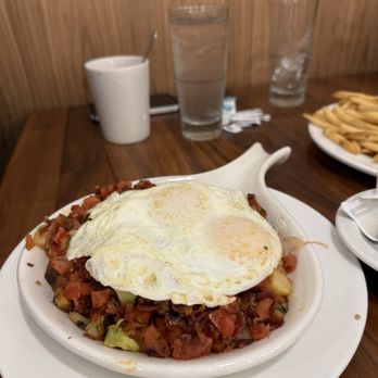 Brunch Cafe-Niles - Skillet - Breakfast & Brunch Near Me - Niles, Illinois