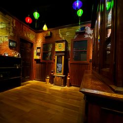 Adventure Gamez Escape Room - The Haunting in Crimson