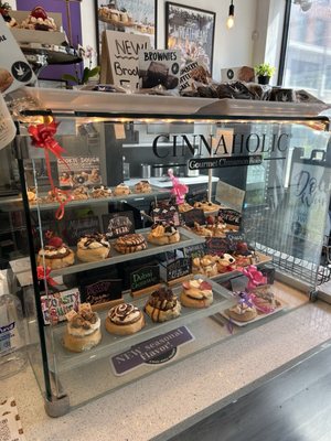 Cinnaholic by null