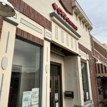CVS Pharmacy - the front of the store - Pharmacy Near Me - Fillmore, California