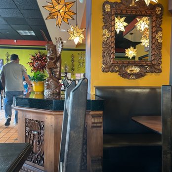 Elvira's Mexican Grill - Inside dining room from our table - Mexican Near Me - Upland, California Elvira's Mexican Grill - Inside dining room from our table - Mexican Near Me - Upland, California