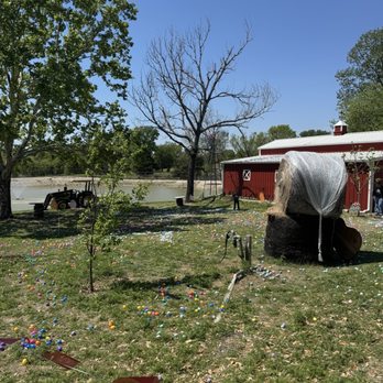 Huddin Homestead Fun Farm - Attraction Farms Near Me - Rockwall, Texas