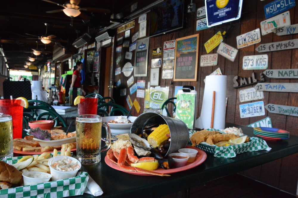 Coco's Crush Bar - Clearwater Beach