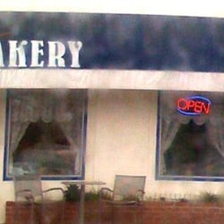 Paris Bakery Cafe - Excellent!