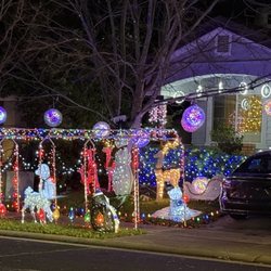 Twinwood Loop Christmas Lights