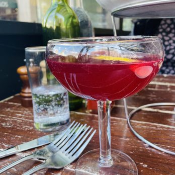 The Smith - Cocktail - New American Near Me - New York, New York
