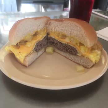 Texas Inn - Downtown - Burgers Near Me - Lynchburg, Virginia