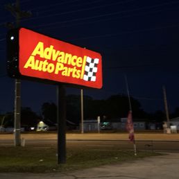 Exterior photo of Advance Auto Parts - Lakeland, Florida Exterior photo of Advance Auto Parts - Lakeland, Florida