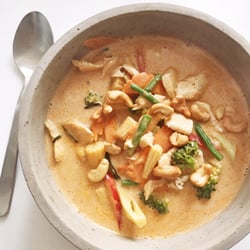 Rice & Rice Takeaway - Panang med ekstra grøntsager og cashew. Jeg er vild med det!!!