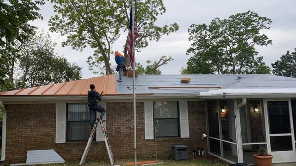 Slide of Roofing Monge renovación
