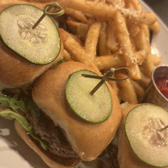 Pi Social - Wagyu Sliders - Pizza Near Me - Midland, Texas