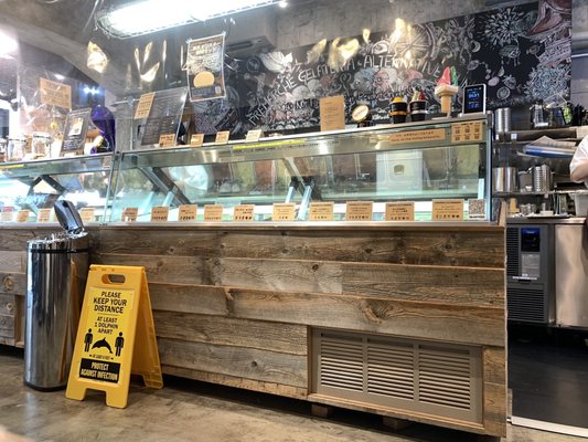 Premarché Gelateria & Alternative Junk by null